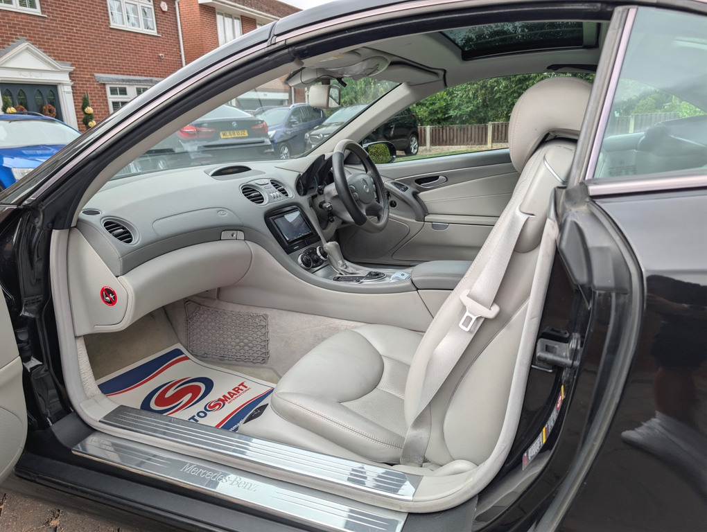 Mercedes-Benz SL Class U1014235 Silver #72