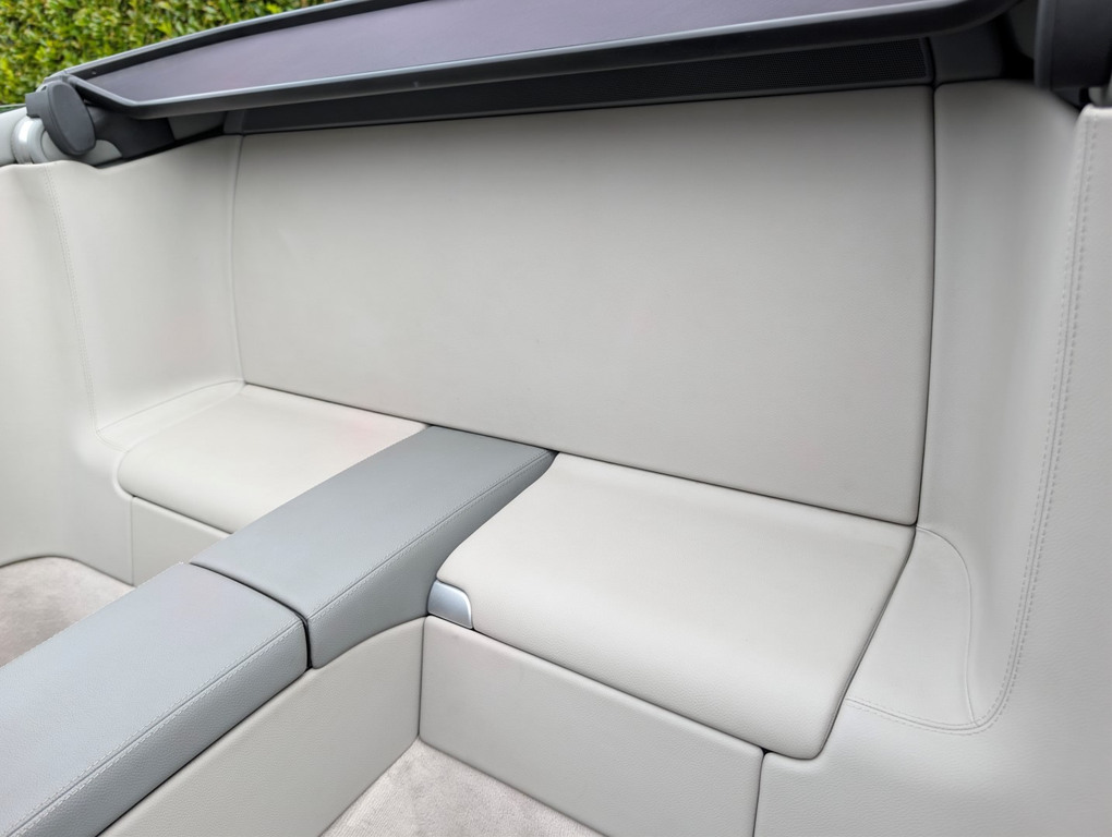 Mercedes-Benz SL Class U1014235 Silver #47