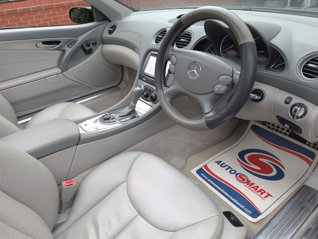 Mercedes-Benz SL Class U1014235 Silver #60