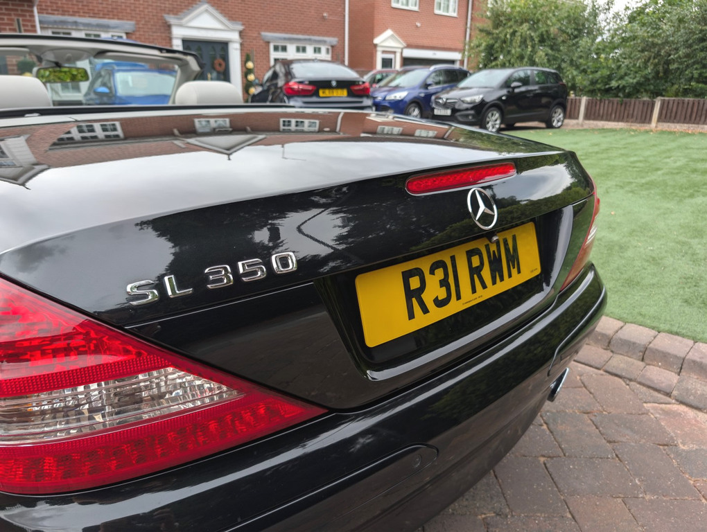 Mercedes-Benz SL Class U1014235 Silver #67