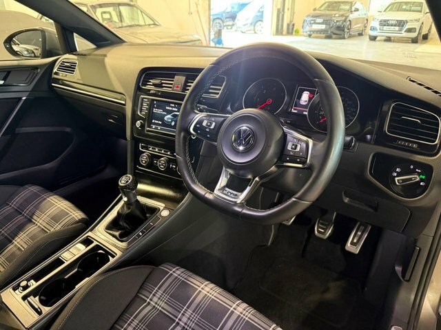 Volkswagen Golf 2016 2.0 Tdi Bluemotion Tech Gtd Hatchback Die MF66OXC Grey #5