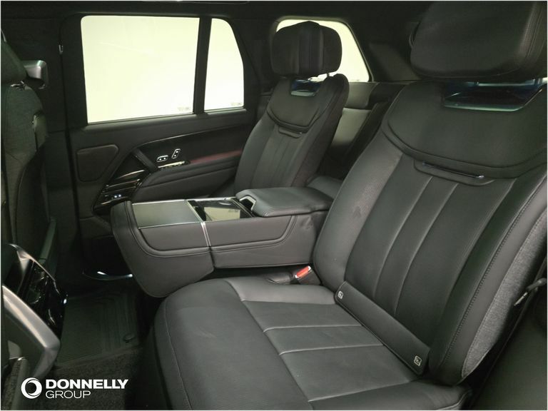 Land Rover Range Rover 4.4 P615 V8 Lwb Signature Suite Sv Black #36