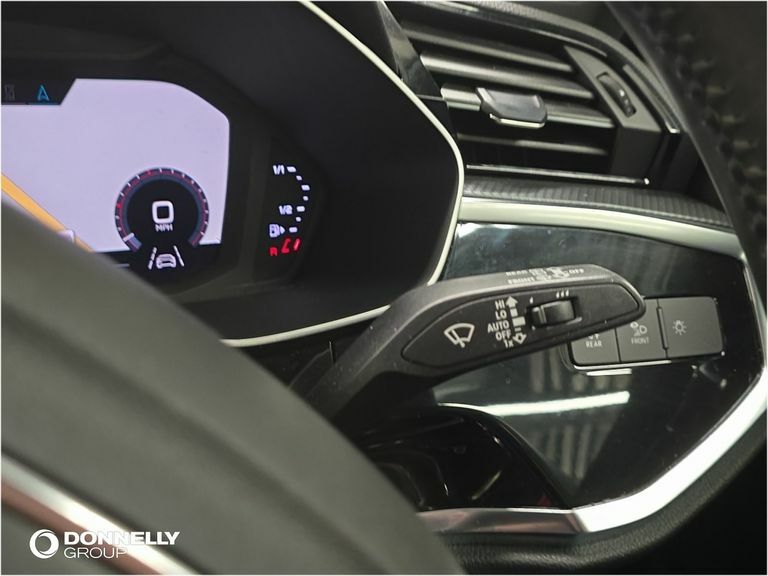 Audi Q3 1.5 Tfsi 35 Edition 1 Sportback S Troni White #32