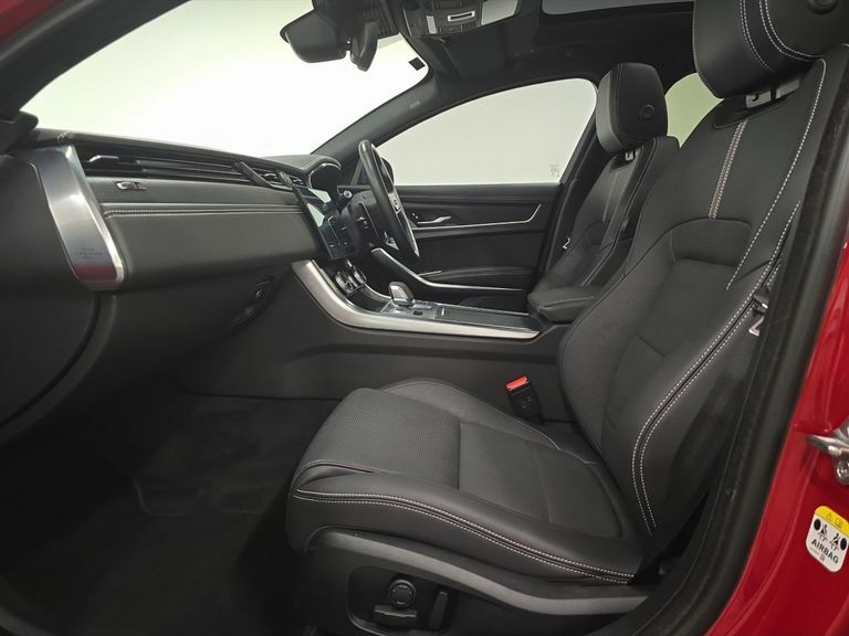 Jaguar XF 2.0 P300i R-dynamic Hse Sportbrake Awd Euro 6 Black #3