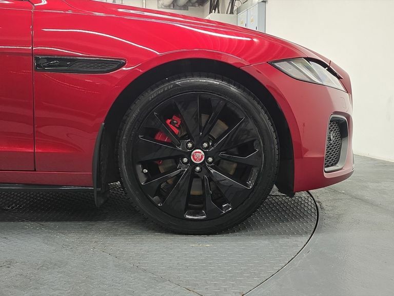 Jaguar XF 2.0 P300i R-dynamic Hse Sportbrake Awd Euro 6 Black #8
