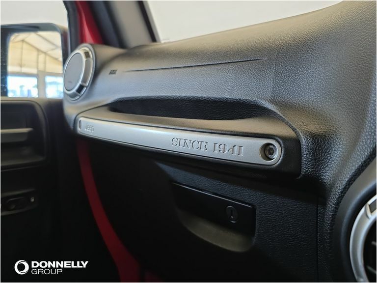 Jeep Wrangler 2.8 Crd Sahara 197 Bhp Black #23