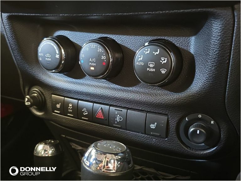 Jeep Wrangler 2.8 Crd Sahara 197 Bhp Black #27