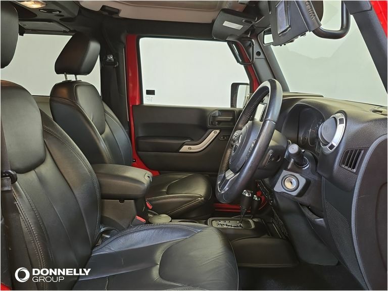 Jeep Wrangler 2.8 Crd Sahara 197 Bhp Black #8