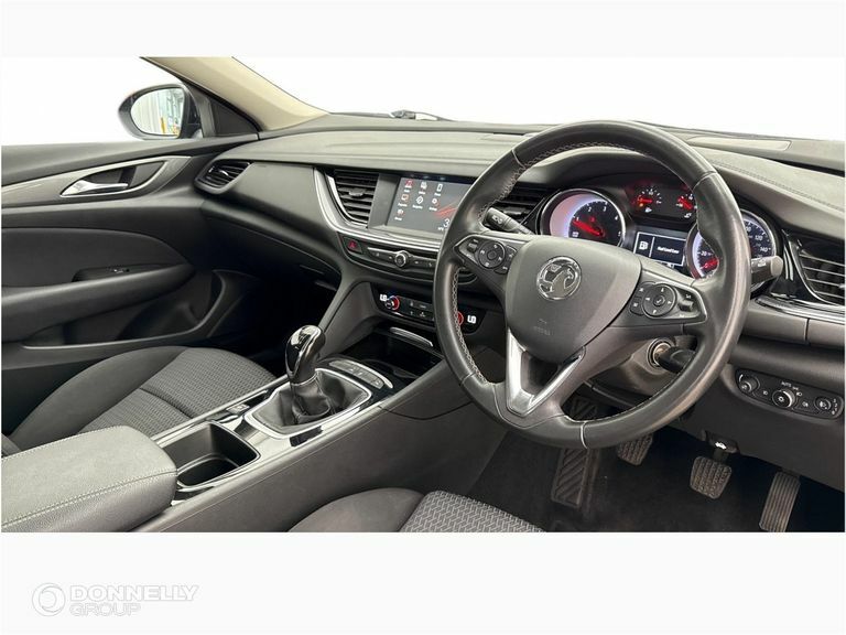 Vauxhall Insignia Hatchback #6