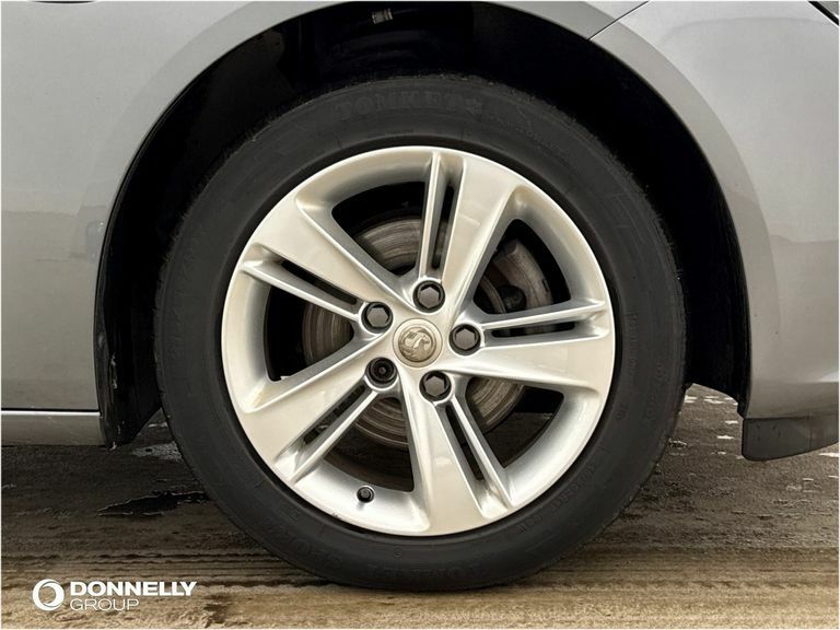 Vauxhall Insignia Hatchback #5