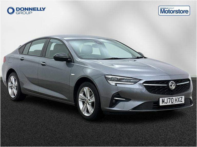 Vauxhall Insignia Hatchback #1