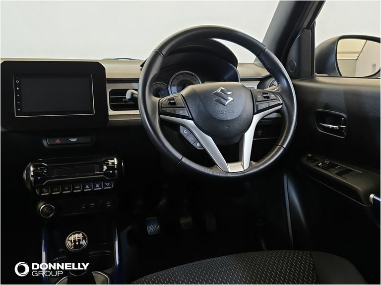 Suzuki Ignis Sz5 White #18