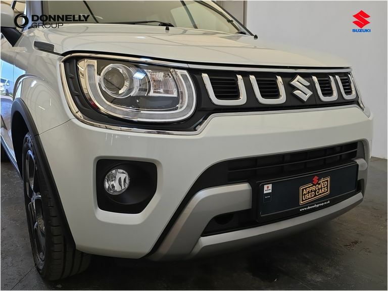 Suzuki Ignis Sz5 White #25
