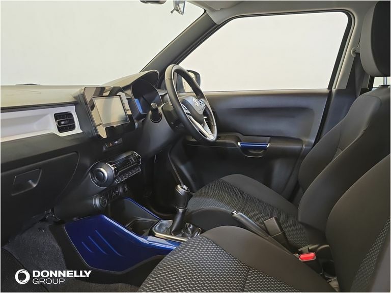 Suzuki Ignis Sz5 White #10