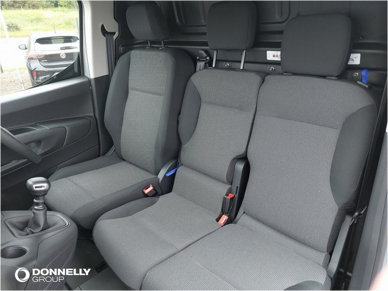 Vauxhall Combo 1.5L Pro White #5