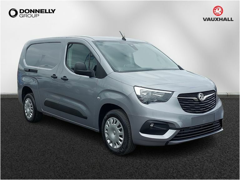 Vauxhall Combo 1.5L Pro White #1