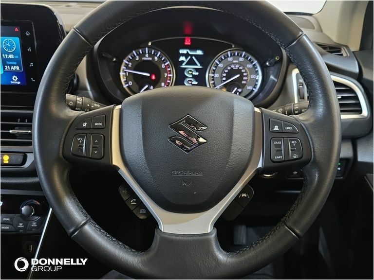 Suzuki SX4 S Cross Motion White #19