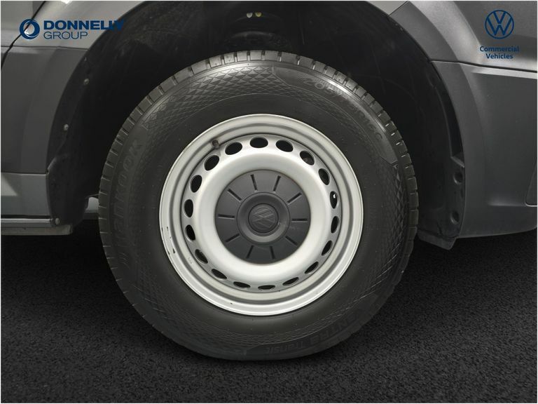 Volkswagen Crafter Panel Van 2.0 Tdi Cr35 Commerce Plus Rwd Lwb Black #5