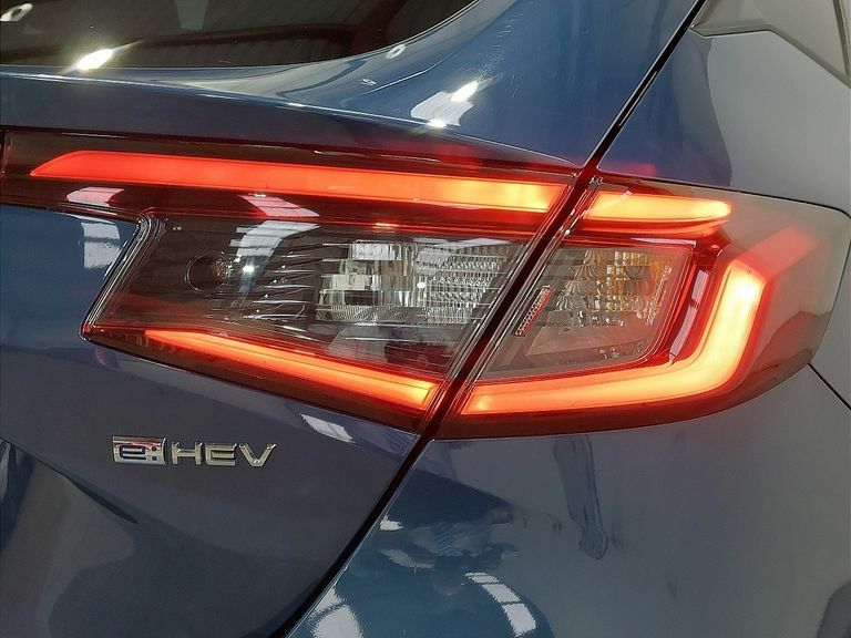 Honda Civic 2.0 Ehev Sport Cvt White #24