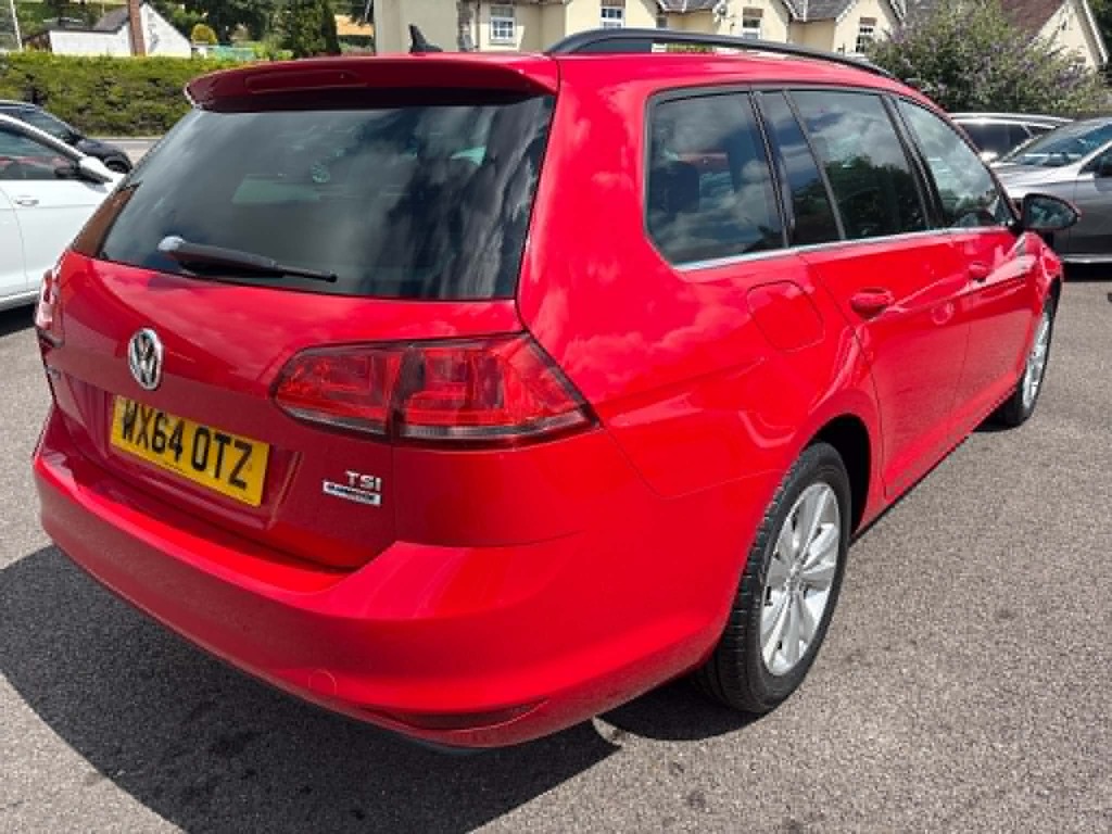 Volkswagen Golf 1.2 Tsi Bluemotion Red #6