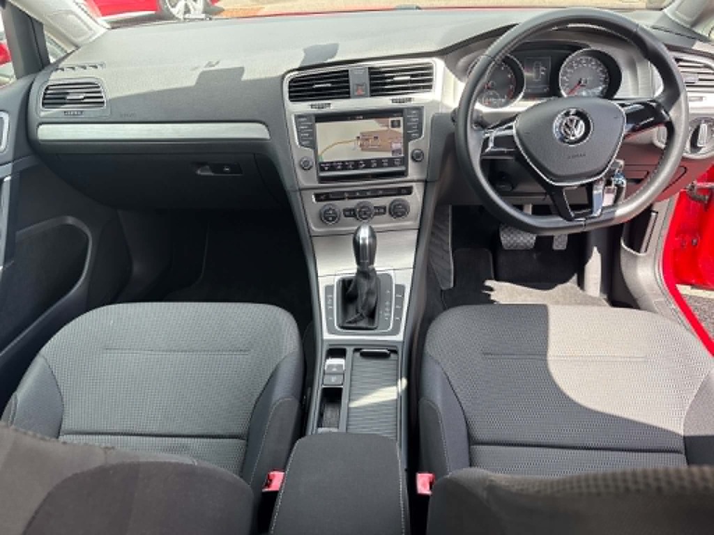 Volkswagen Golf 1.2 Tsi Bluemotion Red #3