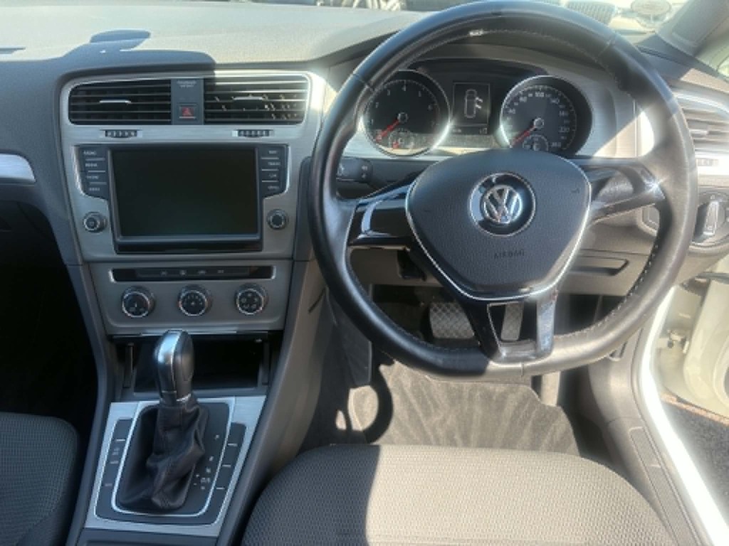 Volkswagen Golf 1.6 Tdi 110 Match Grey #17