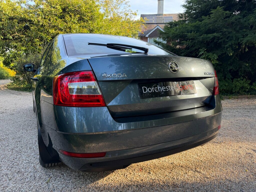 Skoda Octavia 1.6 Tdi Se Euro 6 Ss Grey #6