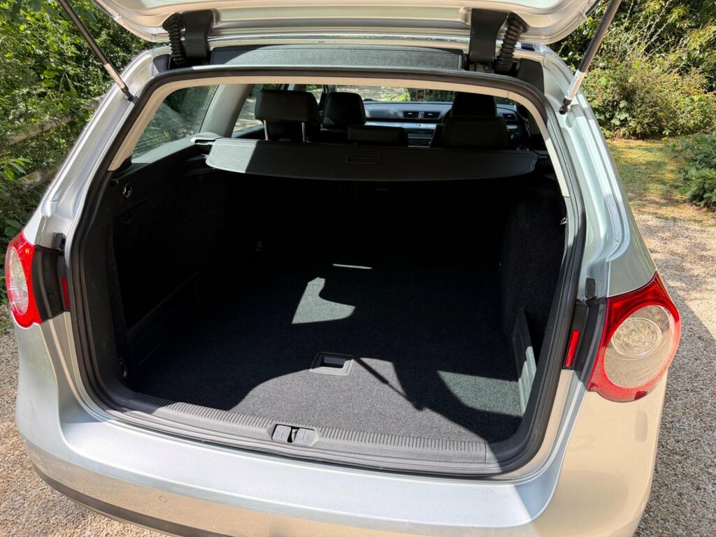 Volkswagen Passat 2.0 Tdi Highline Euro 5 Black #69