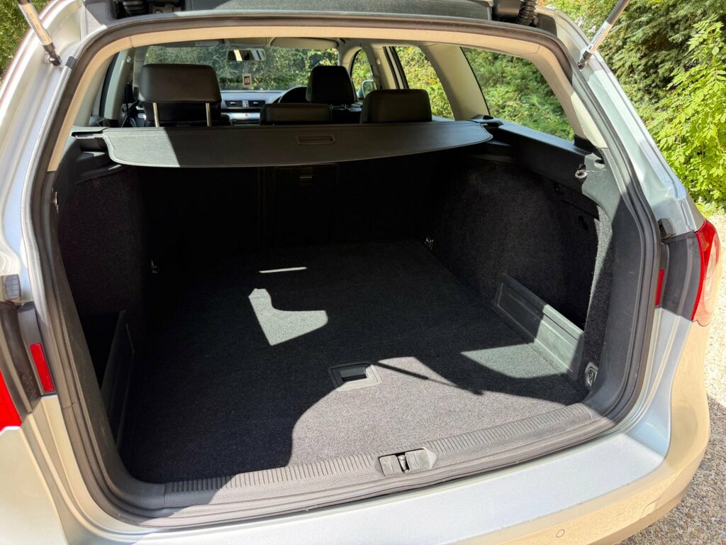 Volkswagen Passat 2.0 Tdi Highline Euro 5 Black #70