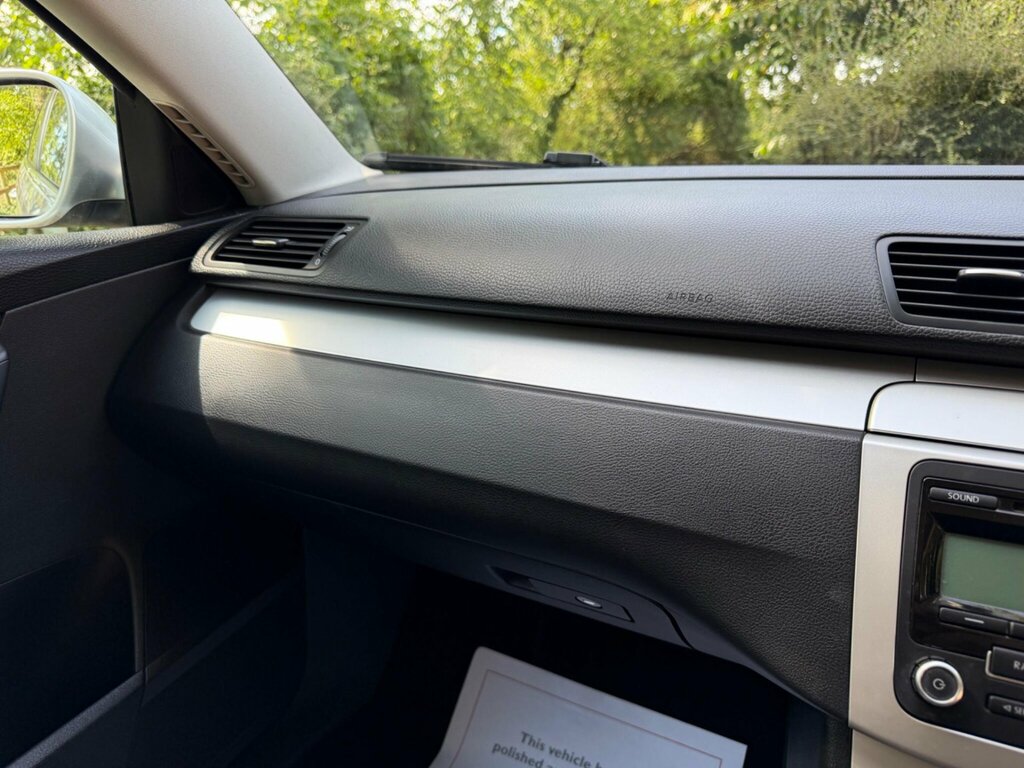 Volkswagen Passat 2.0 Tdi Highline Euro 5 Black #43
