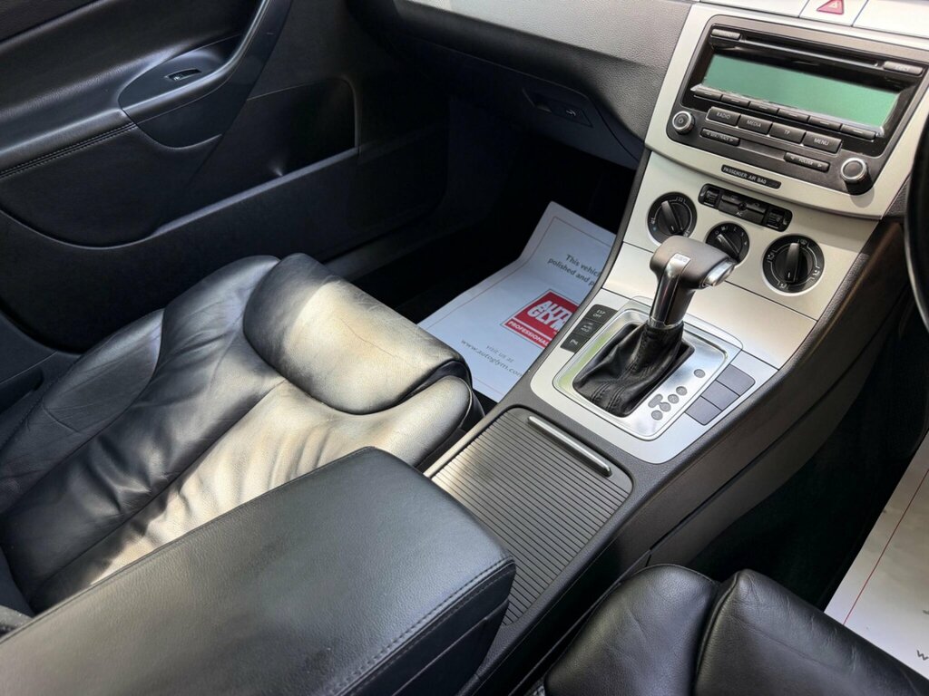 Volkswagen Passat 2.0 Tdi Highline Euro 5 Black #45