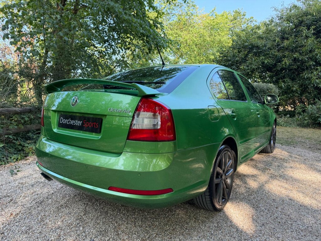 Skoda Octavia 2.0 Tdi Vrs Dsg Euro 5 Green #5