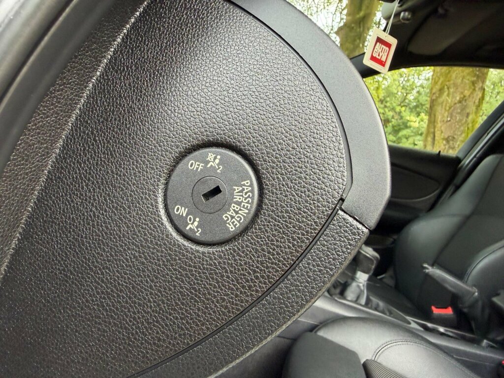BMW 1 Series Black #77