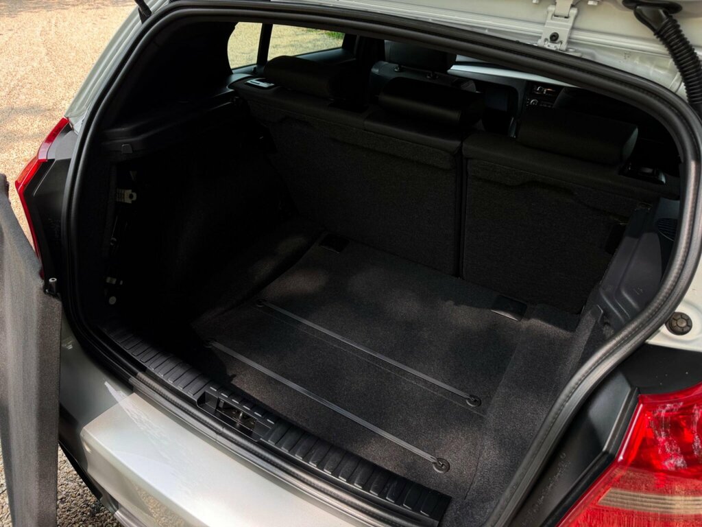 BMW 1 Series Black #84