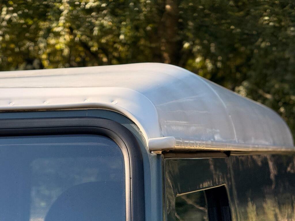 Land Rover Defender 110 Blue #27