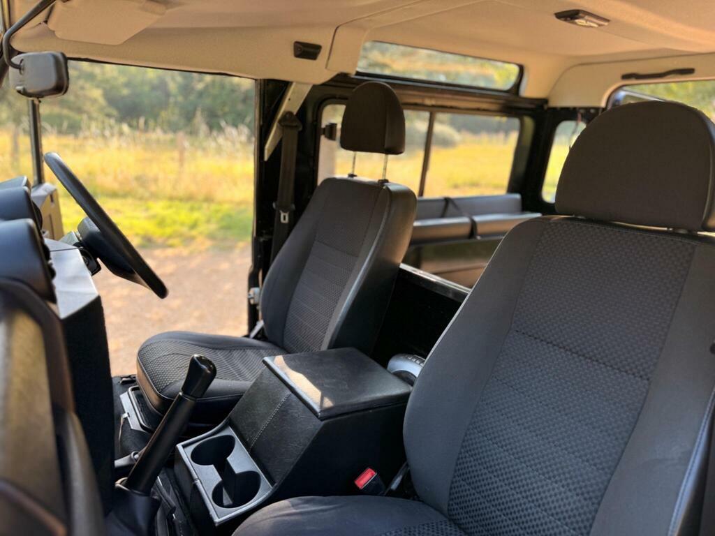Land Rover Defender 90 Tdci Green #9