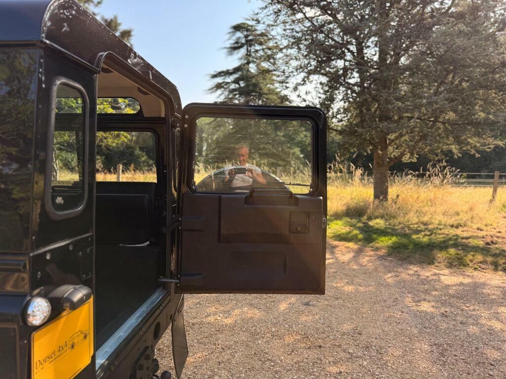 Land Rover Defender 90 Tdci Green #18