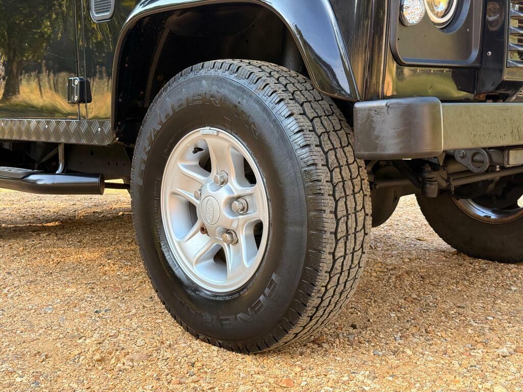 Land Rover Defender 90 Tdci Green #34