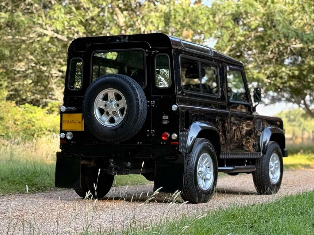 Land Rover Defender 90 2.4 Tdci County Station Wagon Black #6