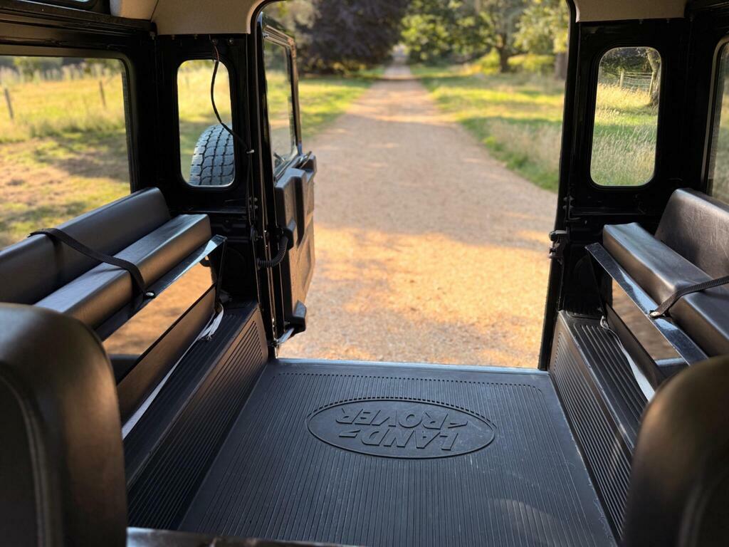 Land Rover Defender 90 Tdci Green #14