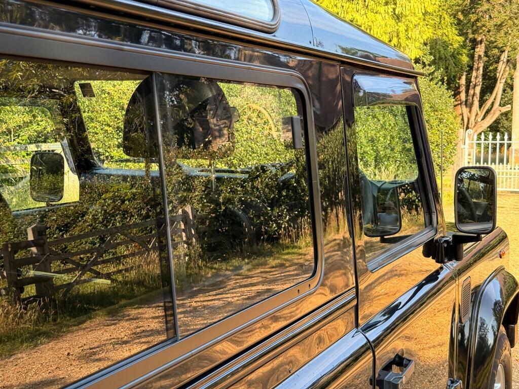 Land Rover Defender 90 Tdci Green #38