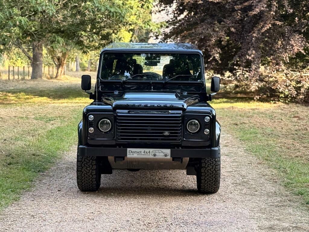 Land Rover Defender 90 Diesel White #65