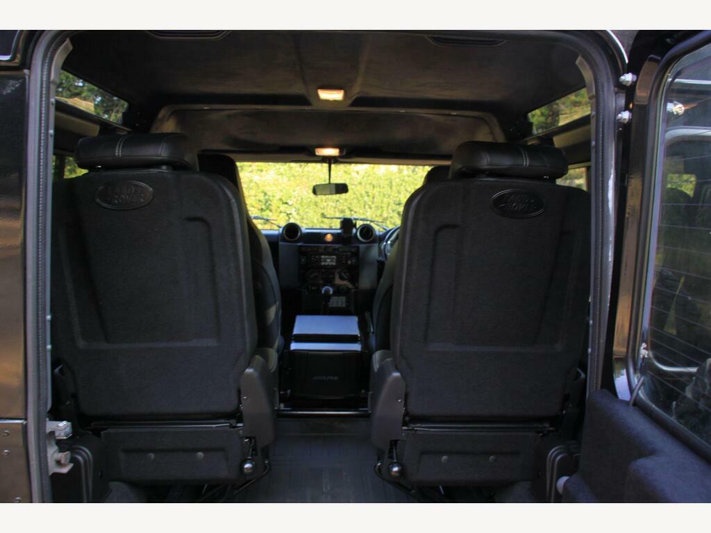 Land Rover Defender 90 Diesel White #14