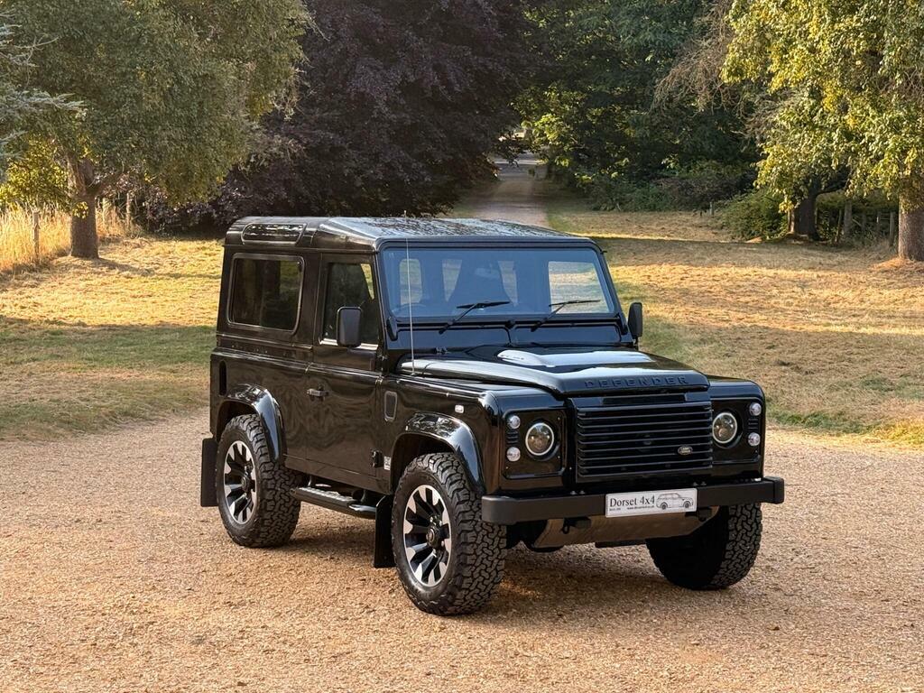 Land Rover Defender 90 Diesel White #56