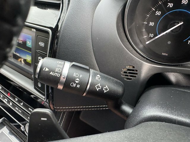 Jaguar F-Pace 2.0 R-sport Awd 178 Bhp Silver #21