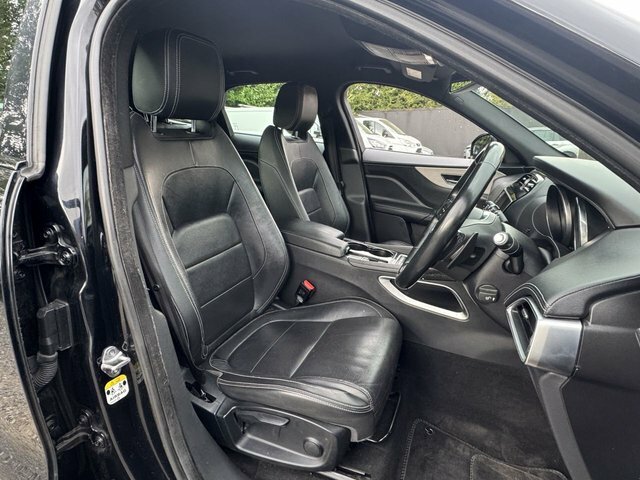 Jaguar F-Pace 2.0 R-sport Awd 178 Bhp Silver #14