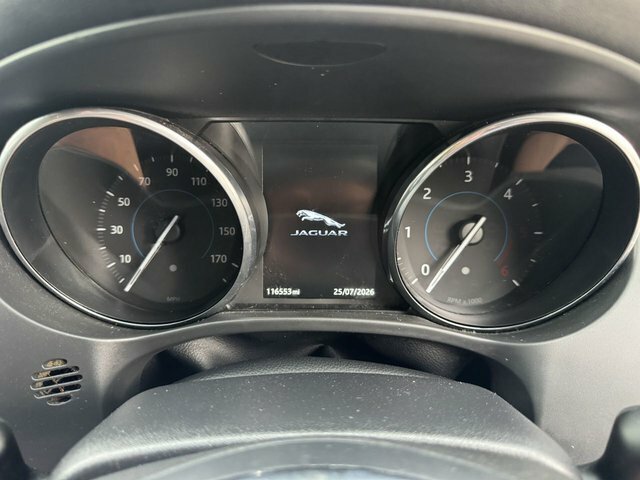 Jaguar F-Pace 2.0 R-sport Awd 178 Bhp Silver #16