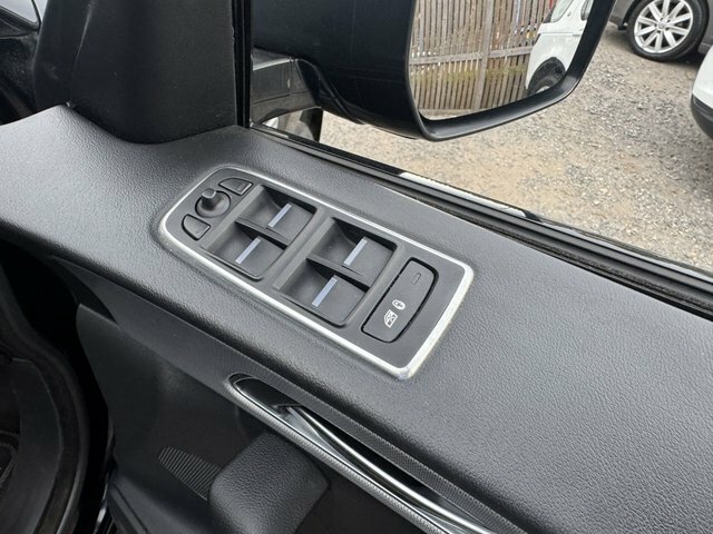 Jaguar F-Pace 2.0 R-sport Awd 178 Bhp Silver #15
