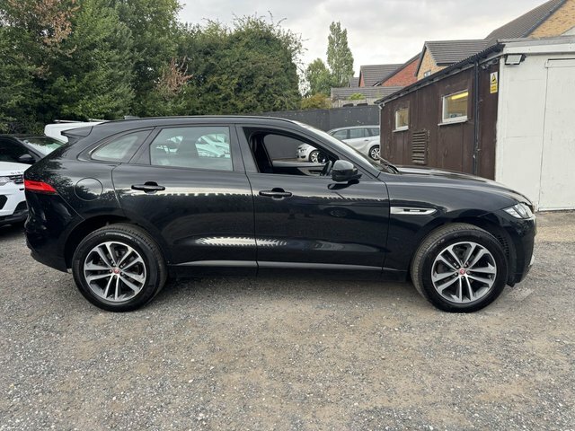 Jaguar F-Pace 2.0 R-sport Awd 178 Bhp Silver #27