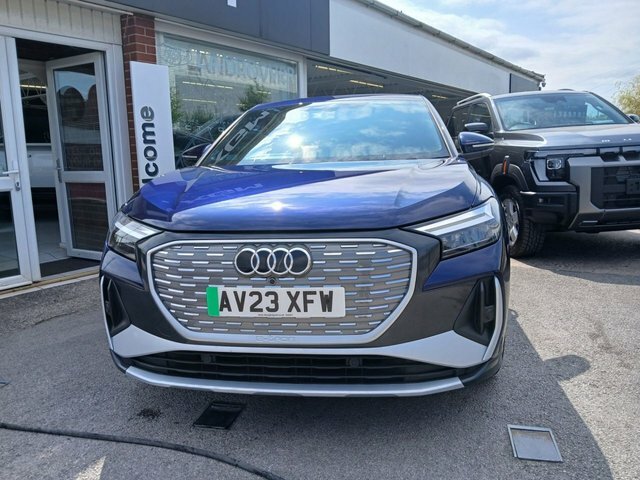 Audi Q4 E Tron 40 S Line Sportback 82Kwh 204 P AV23XFW Blue #2